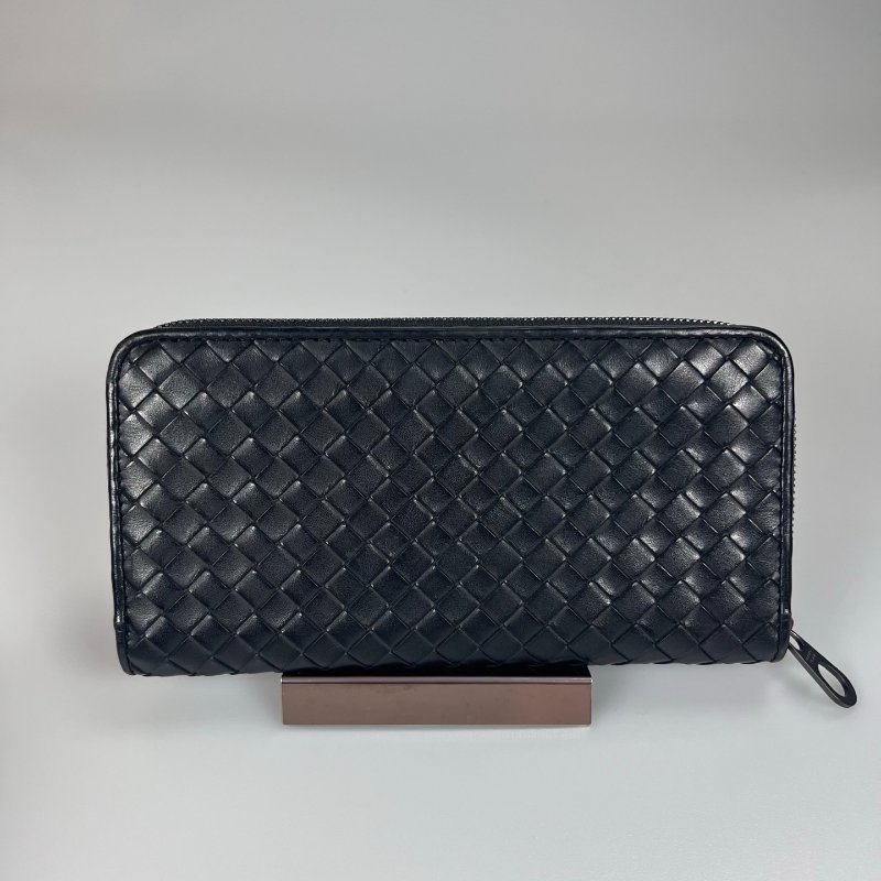 BV 黑色小編織ㄇ拉長夾-1