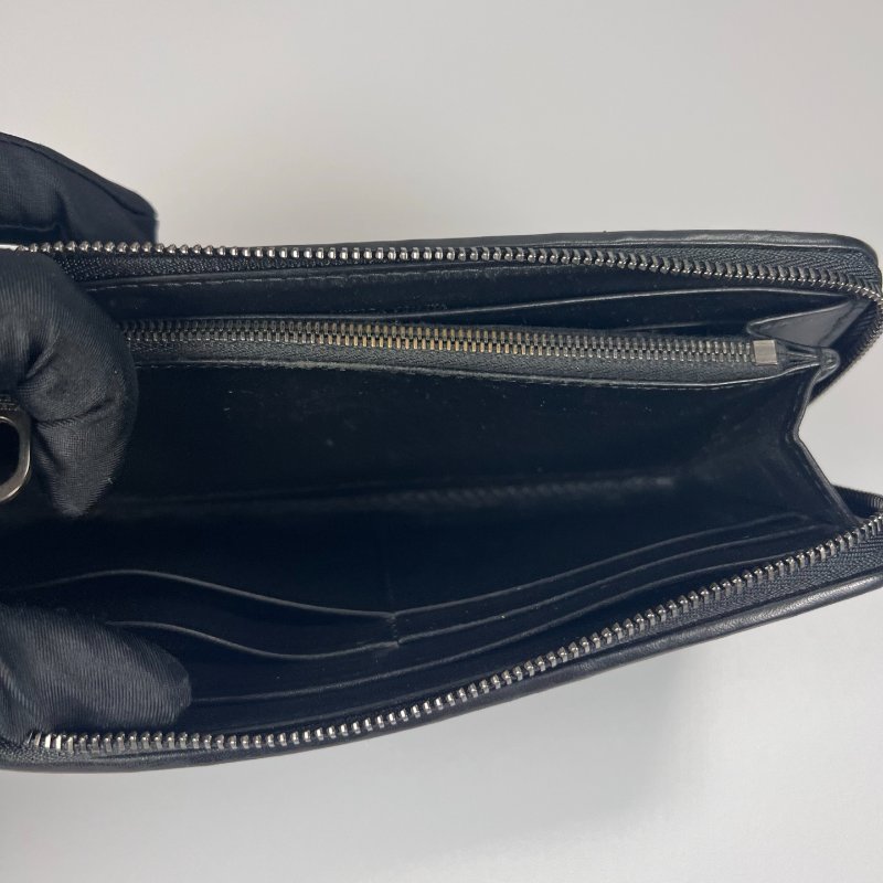 BV 黑色小編織ㄇ拉長夾-5