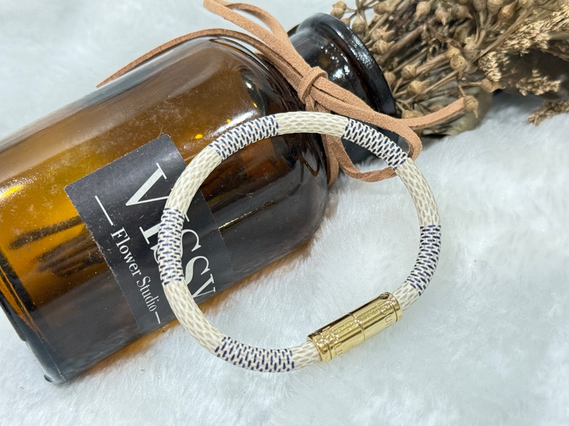 LV 手環 白棋盤格 Damier系列 LOUIS VUITTON M6607F-2