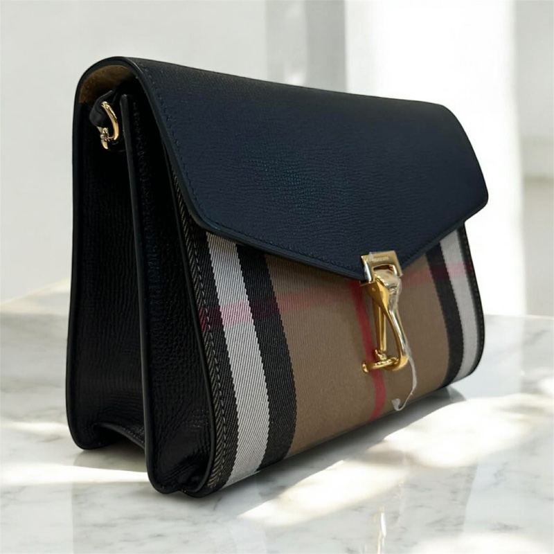 BURBERRY 牛皮拼接緹花布斜背包 黑色-1