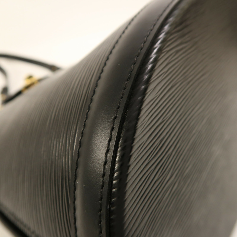 LOUIS VUITTON Epi Cluny金扣肩背袋-10