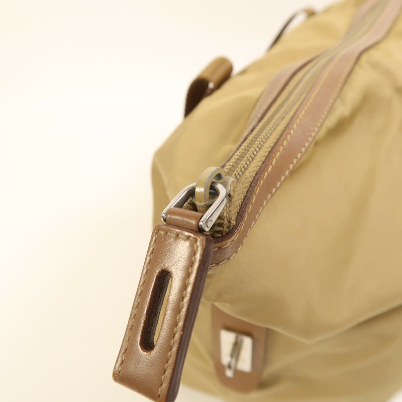 PRADA 尼龍Shoulder Bag銀扣肩背袋-14