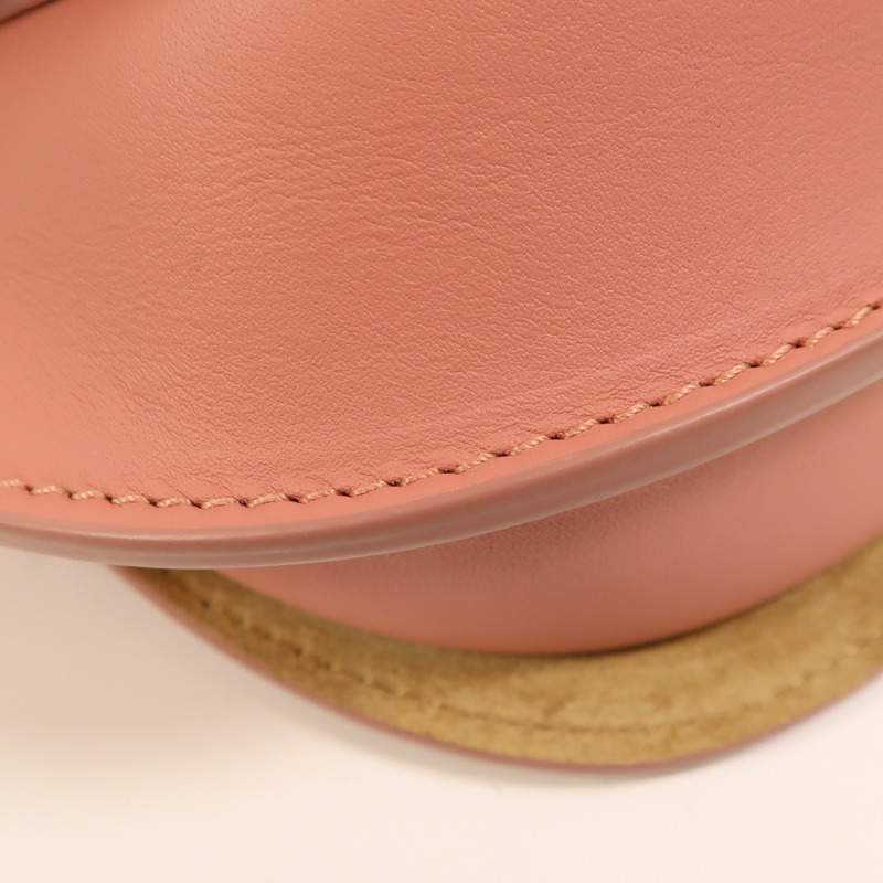 LOEWE 牛皮皮革Mini Gate銀扣肩背袋-10