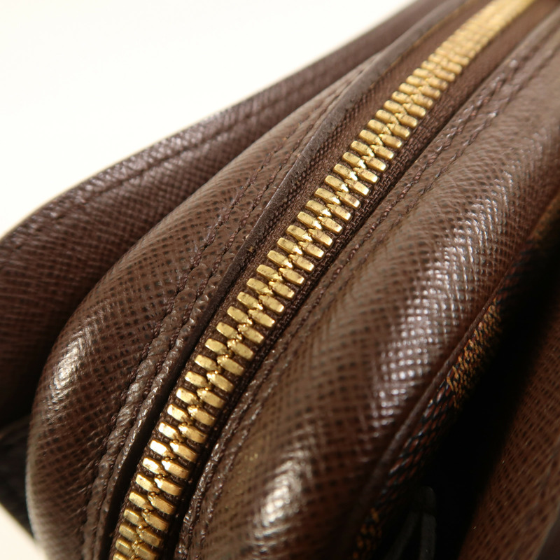 LOUIS VUITTON Damier Triana金扣手挽袋-13