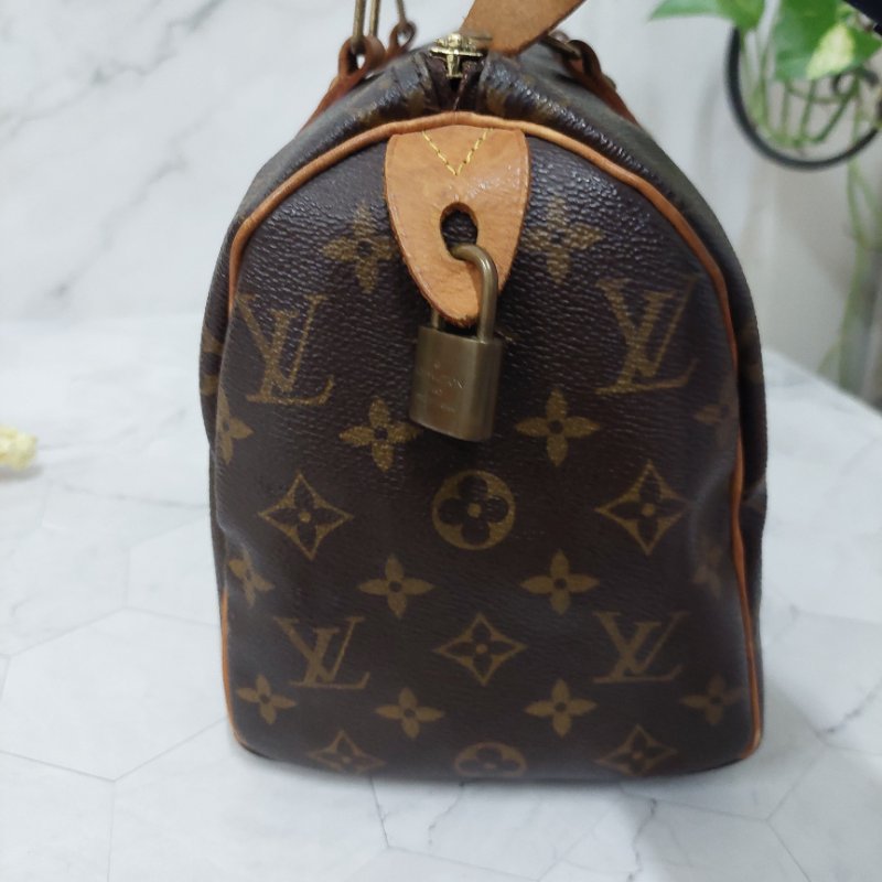 LV Speedy 25 cm🎀現品實拍 🎀 Vintage 波士頓包~二手品（不議價)-19