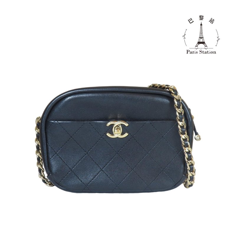【巴黎站二手名牌專賣店】＊現貨＊CHANEL香奈兒真品＊黑色菱格紋小牛皮金雙C前口袋相機包-0