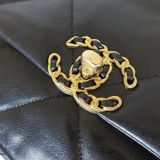 【巴黎站二手名牌專賣店】＊現貨＊CHANEL 香奈兒 真品＊黑色菱格紋皮革19系列金釦26手提斜背包-4