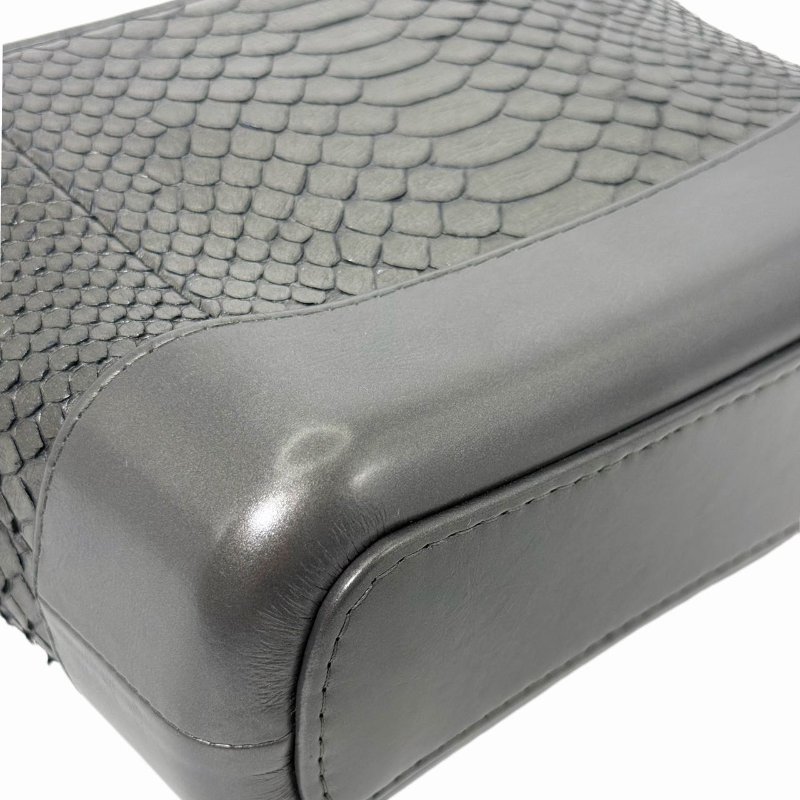 [ 2517 ] 香奈兒 Chanel 流浪包 黑色斜挎包 (蟒皮) 小號-8