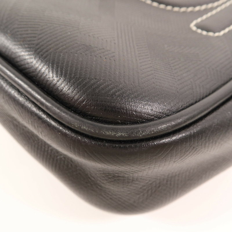 FENDI 皮革Camera Bag銀扣肩背袋-10