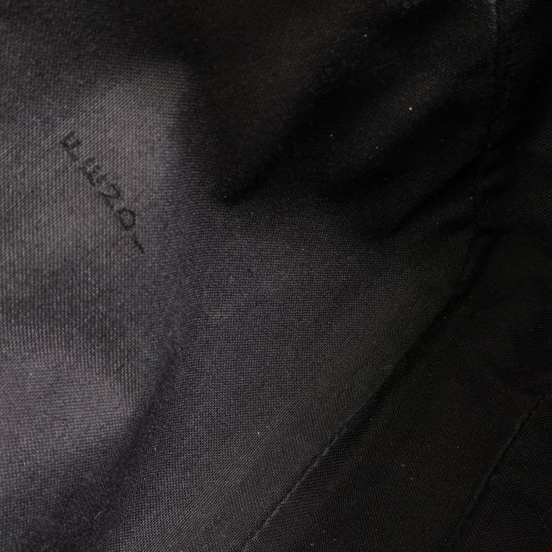 FENDI 皮革Camera Bag銀扣肩背袋-12