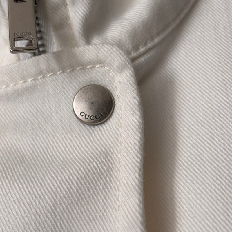 ::GUCCI::  童裝6號 經典藍綠織帶草莓刺繡 白色拉鍊夾克-5