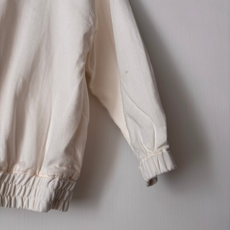 ::GUCCI::  童裝6號 經典藍綠織帶草莓刺繡 白色拉鍊夾克-14