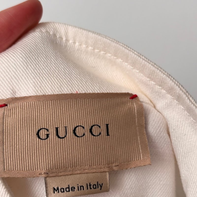 ::GUCCI::  童裝6號 經典藍綠織帶草莓刺繡 白色拉鍊夾克-15