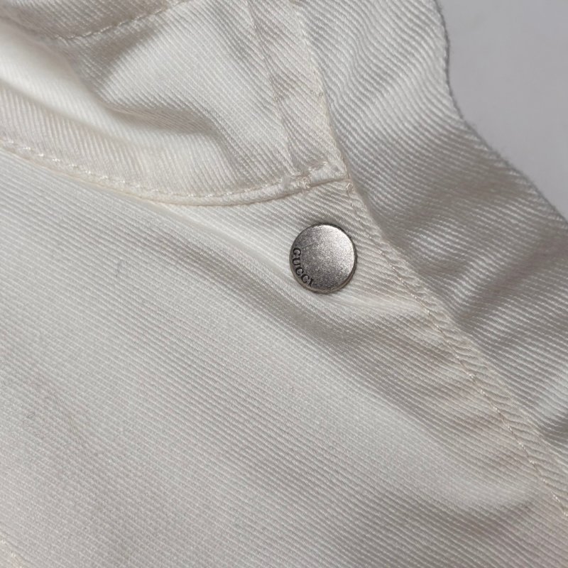 ::GUCCI::  童裝6號 經典藍綠織帶草莓刺繡 白色拉鍊夾克-19