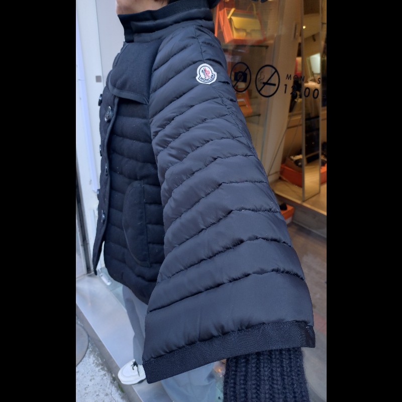 Moncler 黑色羽絨橫格拚羊毛料外套-20