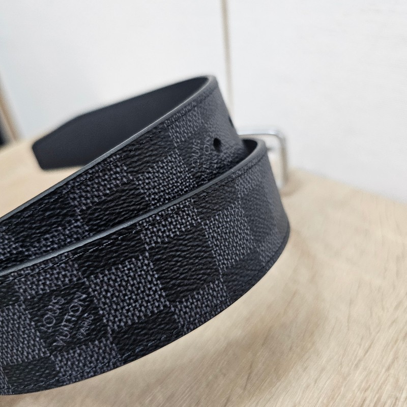 [未使用新品❣️] LV黑灰棋盤格PontNeuf銀釦皮帶-11