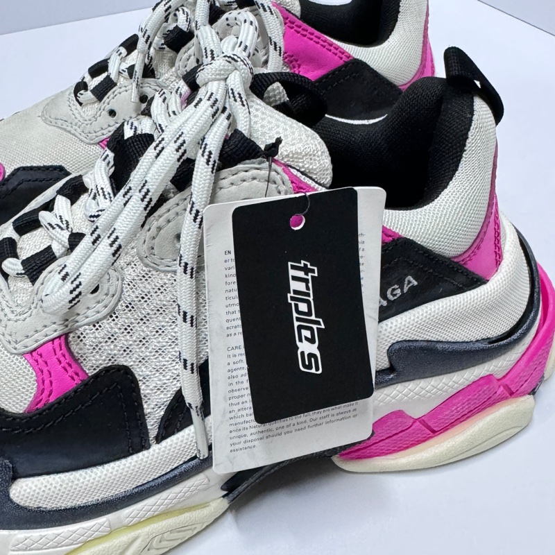 （全新｜吊牌沒拆🔖） Balenciaga 巴黎世家 Triple S老爹鞋 專櫃36900！-8