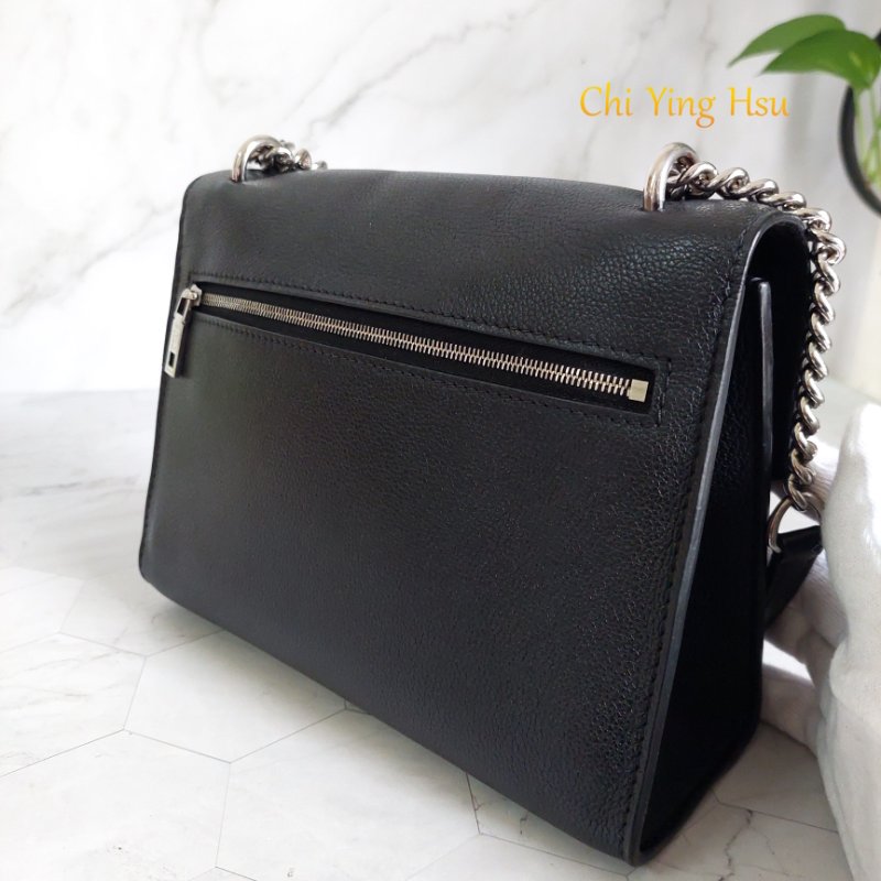 LV M51418 MYLOCKME 質感小牛皮肩斜背翻蓋銀鍊包(黑)郵差包.斜背包 肩背包-25