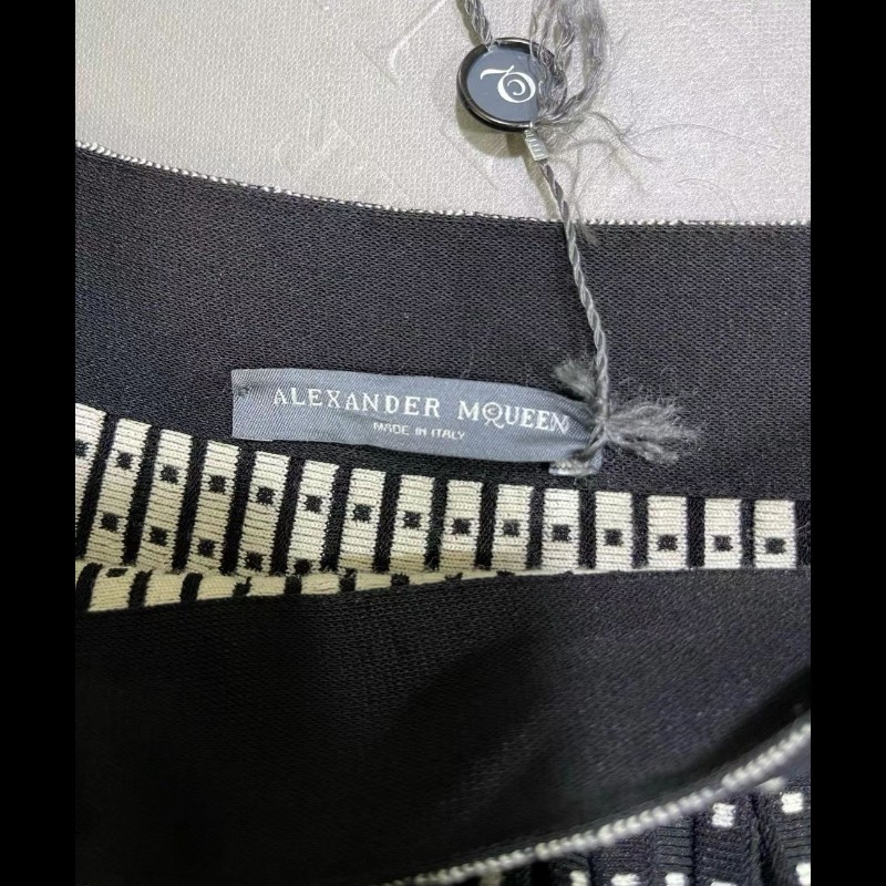 Alexander McQueen 羊毛中長百褶裙 XS碼-4