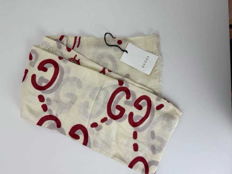 Gucci 古驰 logo 丝巾-1