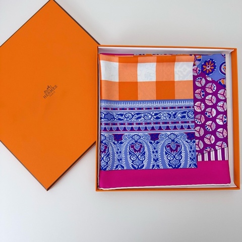 Hermes愛馬仕絲巾 90*90