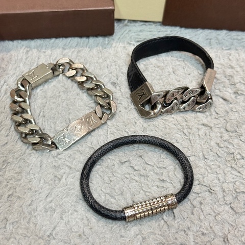 Louis vuttion 手環 手鍊 LV 合售不拆賣