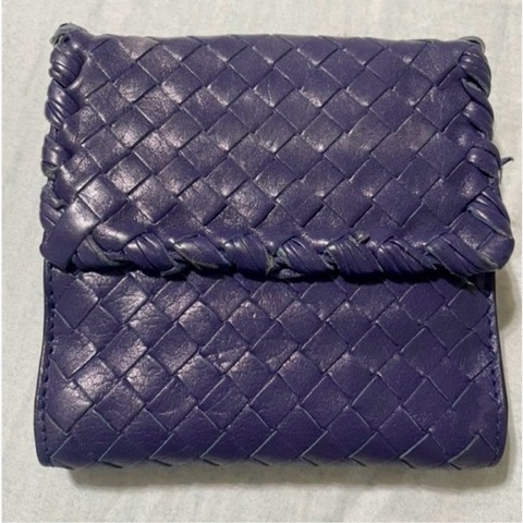 Bottega Veneta短夾-近8成新保證正品 ！換新皮包所以偏宜販售！藍紫色中性款！無瑕疵！只有皮夾無其他配件！