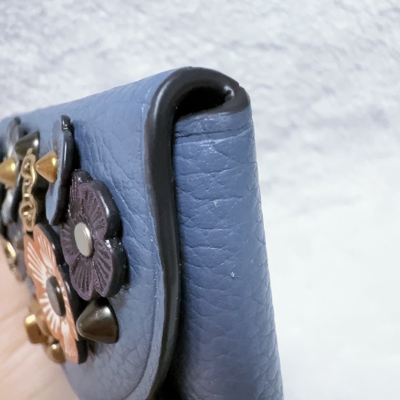 《特殊款此平台只有這一個》Coach立體山茶花零錢包 卡包-11