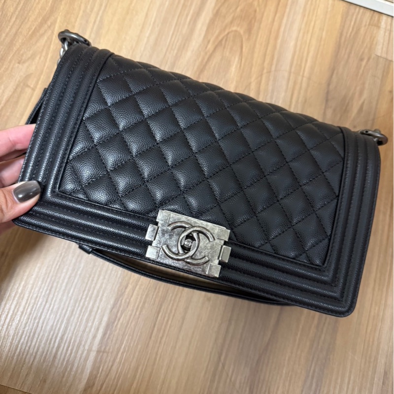 Chanel boy25黑銀-9
