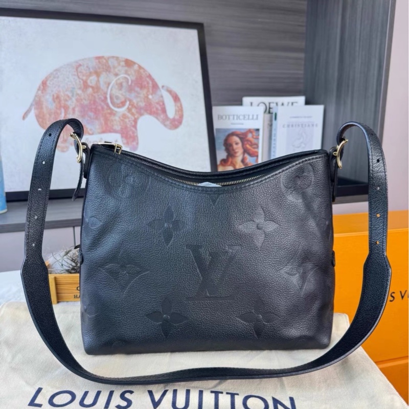 全網最低價😍99新🆕Lv黑色全皮Carryall小號斜挎單肩包-8