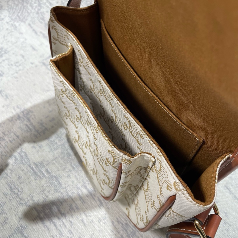 Celine 白色的老花 馬鞍包-3