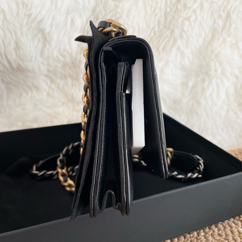 chanel 19 woc 黑金-2