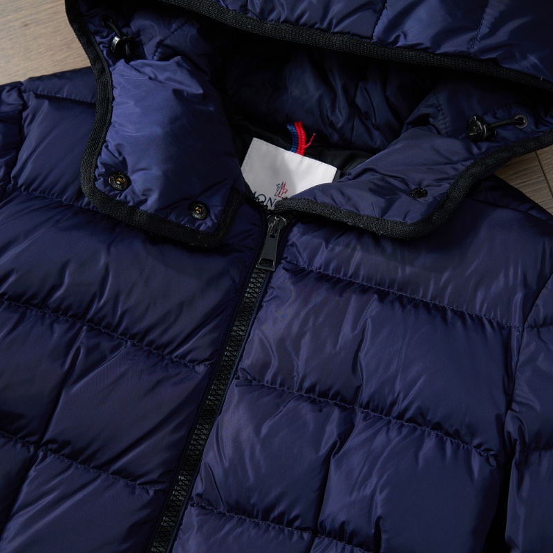 ❤️ MONCLER 深藍色 修身版型 羽絨外套-2