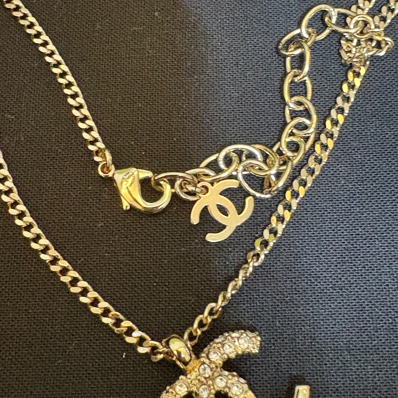 Chanel雙C半鑽項鏈-8