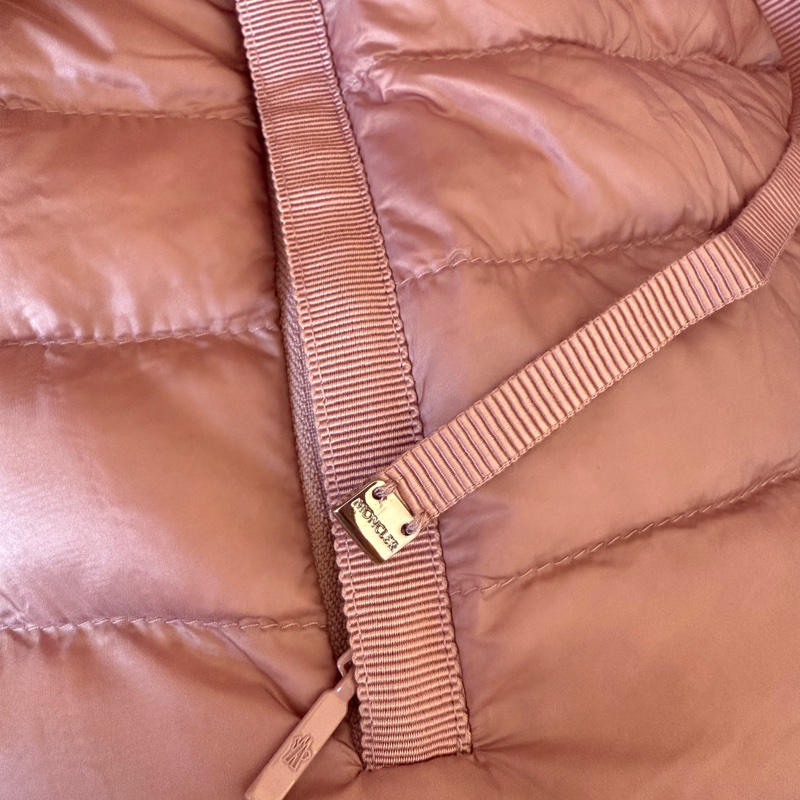 (現貨在台)Moncler raie 2碼羽絨粉色外套-3