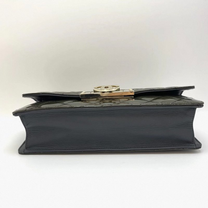 CHANEL漆皮WOC經典雙C扣肩背斜背鏈條包 26*14*6 98新配件保卡塵袋-3