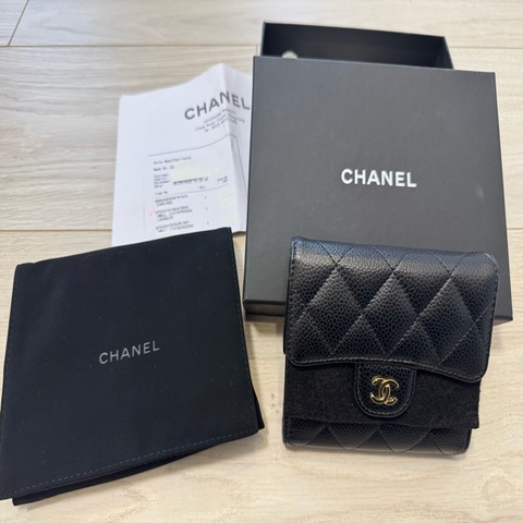 CHANEL 熱賣款三折短夾