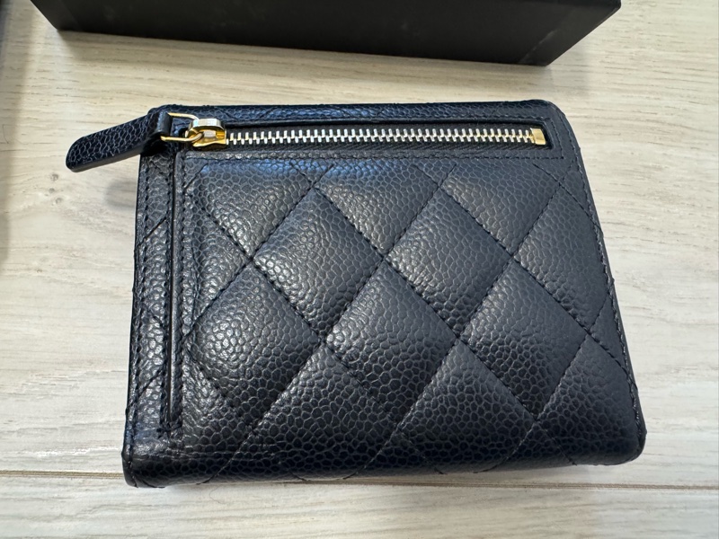 CHANEL 熱賣款三折短夾-6