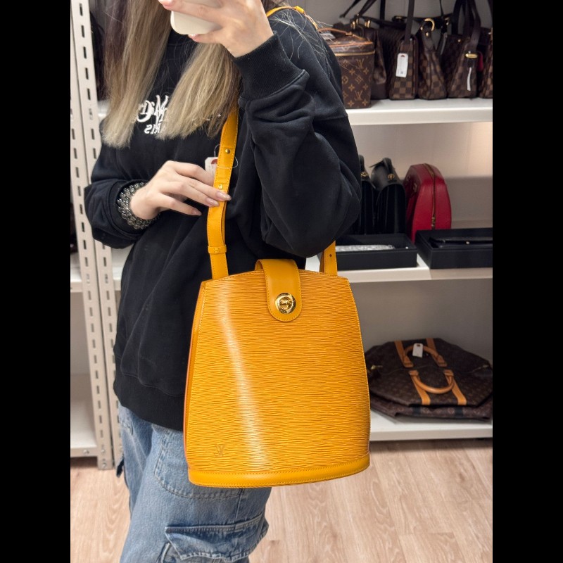 LV 中古黃色水波紋側背袋-5