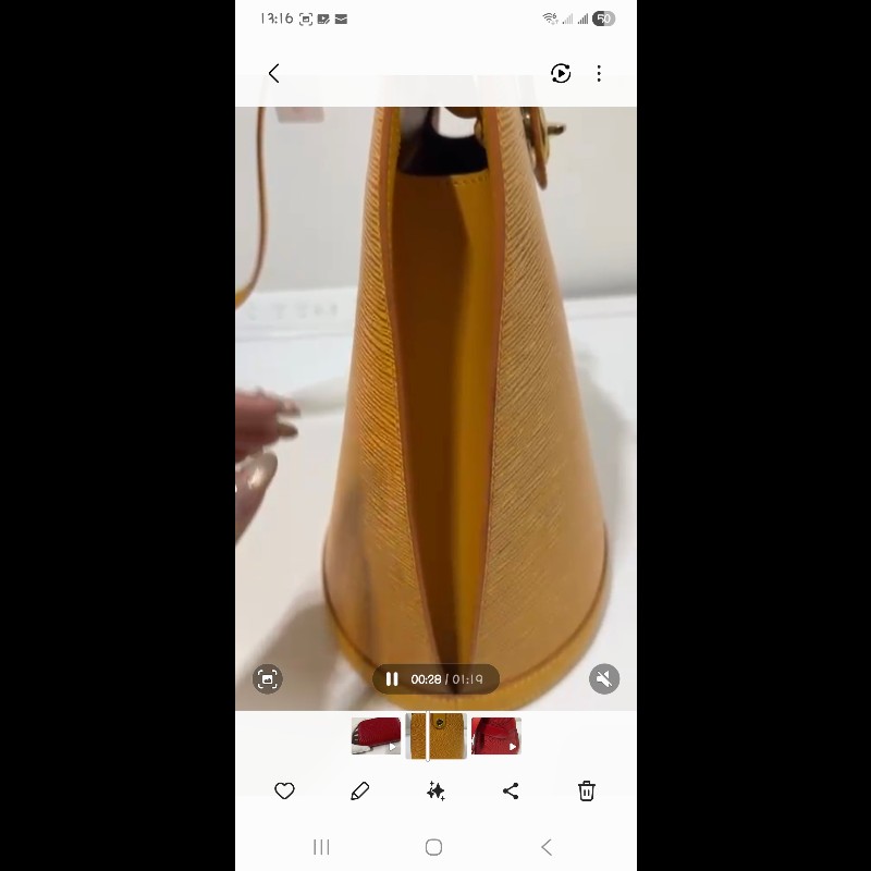 LV 中古黃色水波紋側背袋-7