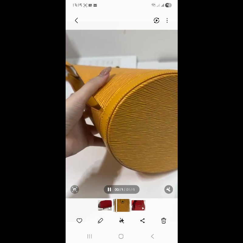 LV 中古黃色水波紋側背袋-12