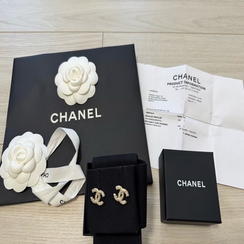 chanel 經典小珍珠雙C耳環