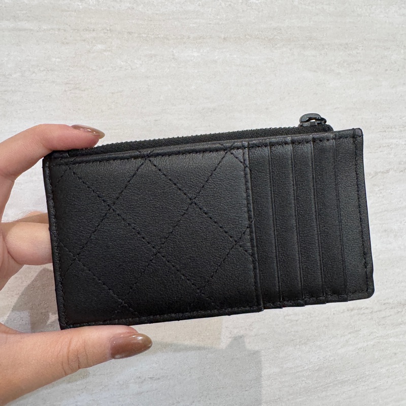 Chanel 黑牛皮卡片零錢包 離櫃閒置-1