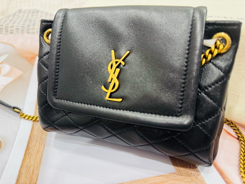 全新YSL 2025 年中 nolita迷你斜背包-0