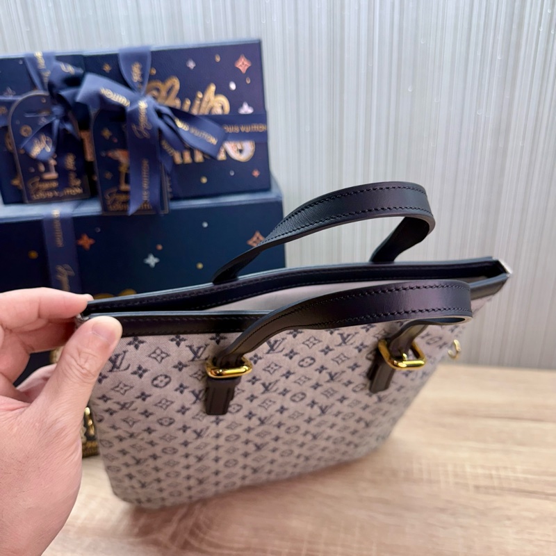 LV M92208 藍色單寧牛仔手提兩用琴譜包托特包-6