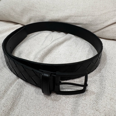 Bottega Veneta男生皮帶 黑