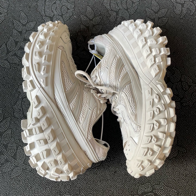 01975 巴黎世家棕色輪胎鞋42碼無盒成色新磨損小-4