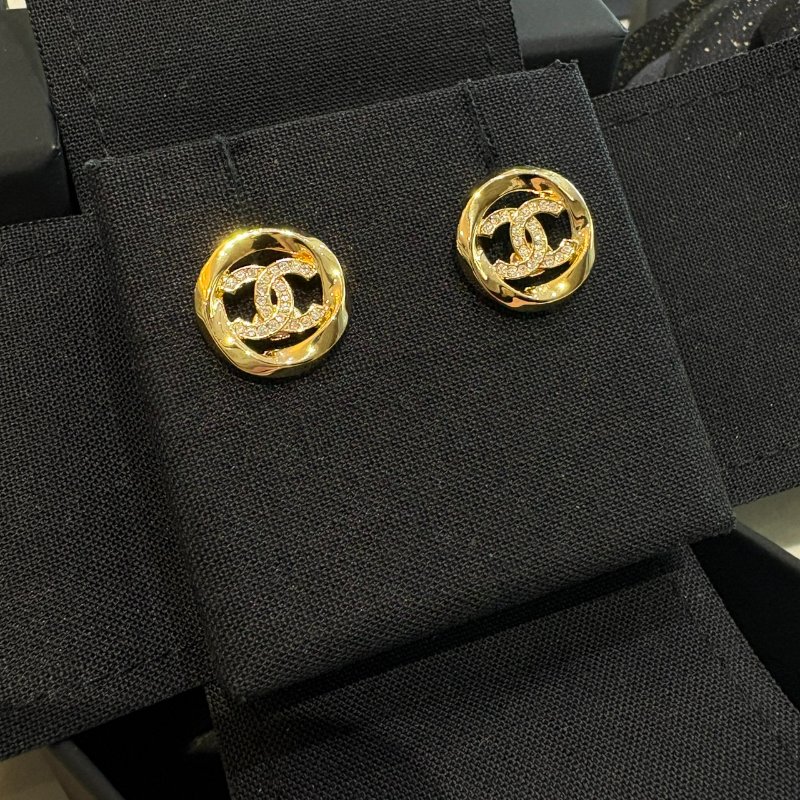 *SHIHNA名牌精品* CHANEL 金色雙C標誌耳環-3