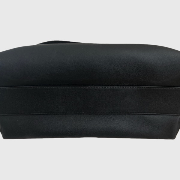 近全新 Ferragamo｜SS25 Large Hug Clutch Bag 大號 2 用肩背擁抱包-7