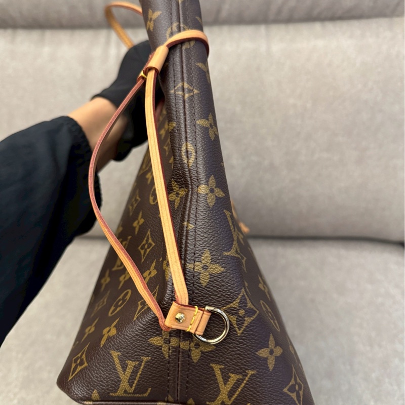LV 老花Neverfull MM-1